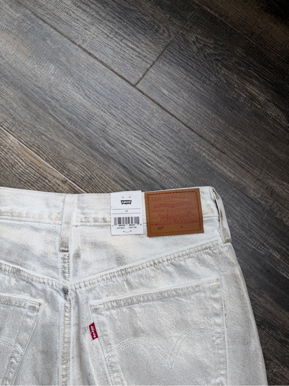 BRAND NEW Levis 501 Premium Shorts Womens Sz 28 White Gold Metallic High Rise - Picture 3 of 3